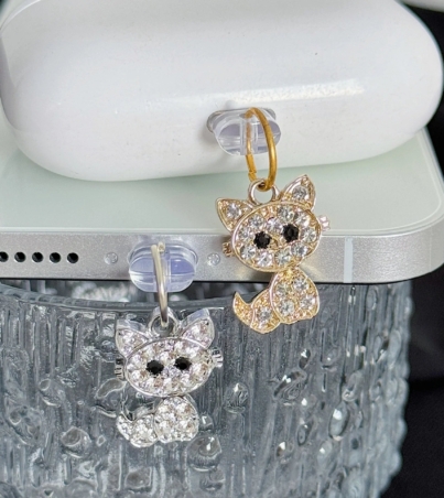 H151cb7c0592945bc8a4b225334f41abbF