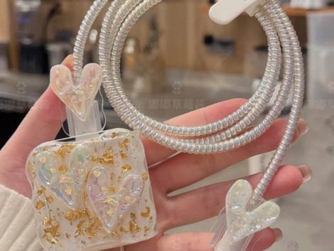 H2b7f85b4a8d54cedb2e014c6a119a412V