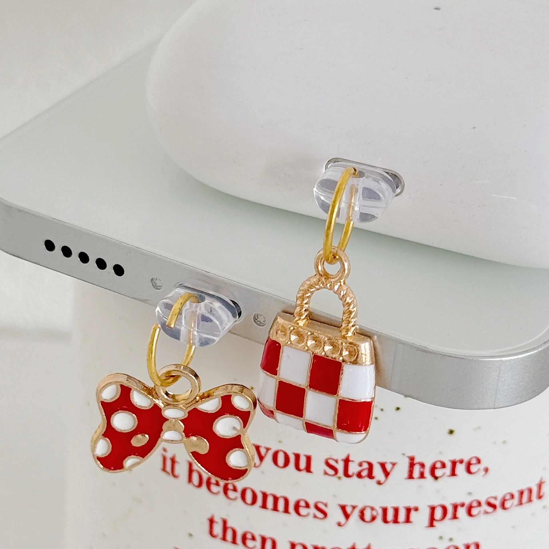 Personalized Red Lip Lipstick Series Mobile Phone Dust Plug Pendant Accessories Suitable for Android Charging Port - 图片 4