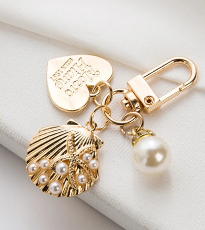 Hb6d4845624d64940bb9f600137e867c9l