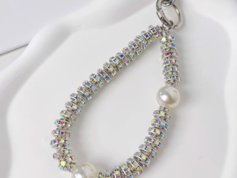 Hc218617b29eb4dc8b559429d1d5dbb22g