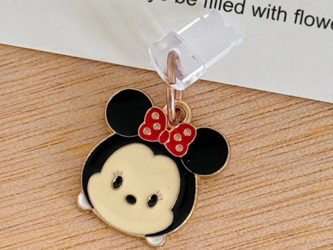 Hd815c3996a6f4d128d07fe56b1792c47P