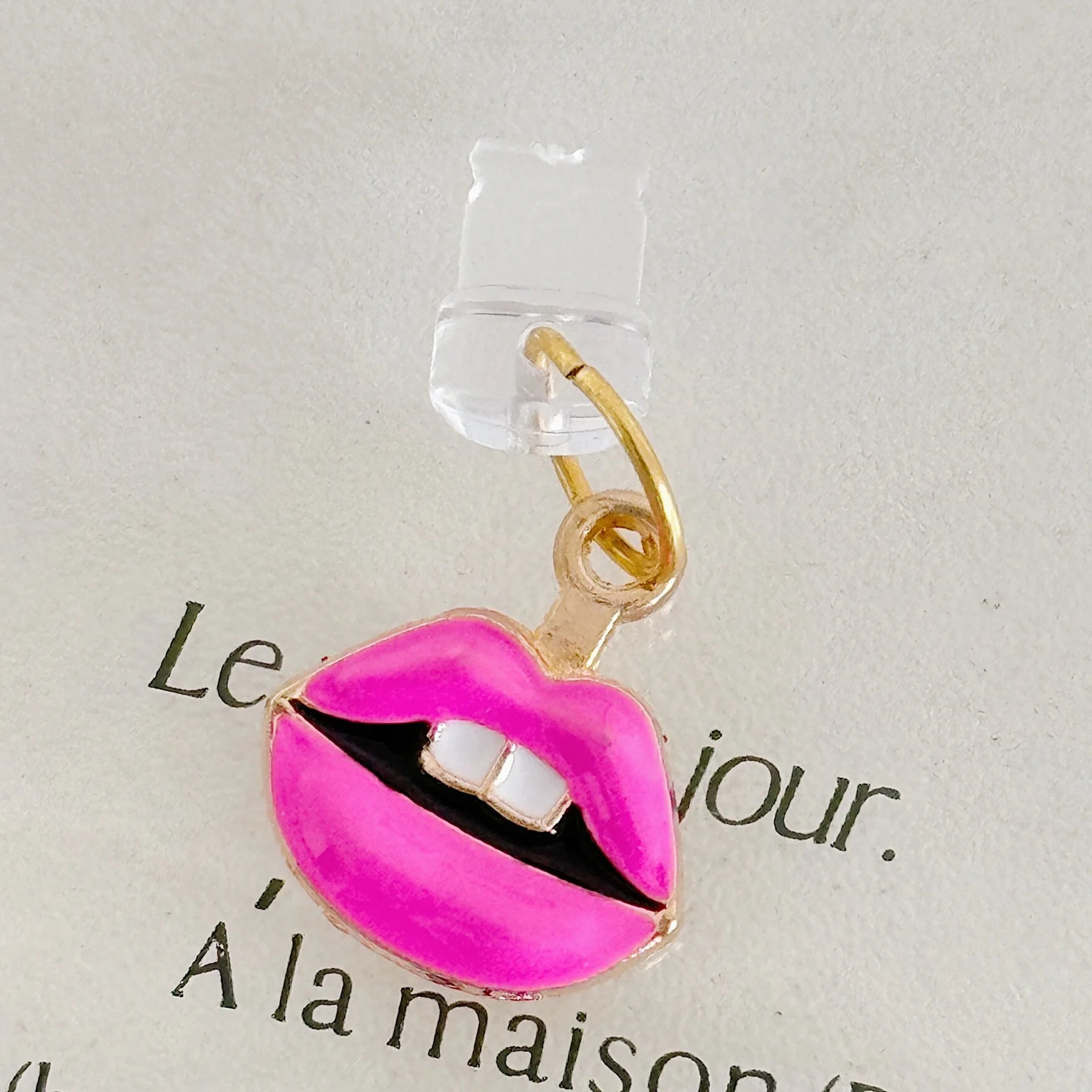 Personalized Red Lip Lipstick Series Mobile Phone Dust Plug Pendant Accessories Suitable for Charging Port - 图片 13